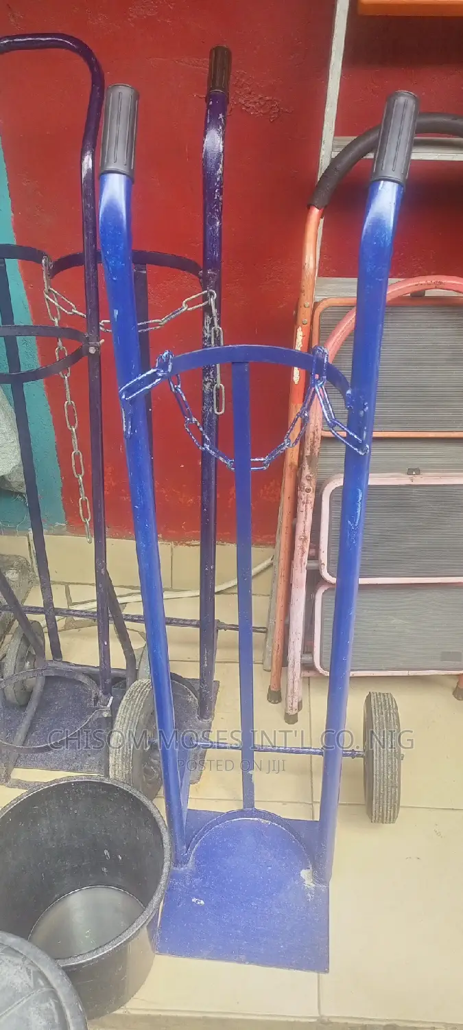 Single Gas Cylinder Carrier/ Trolley