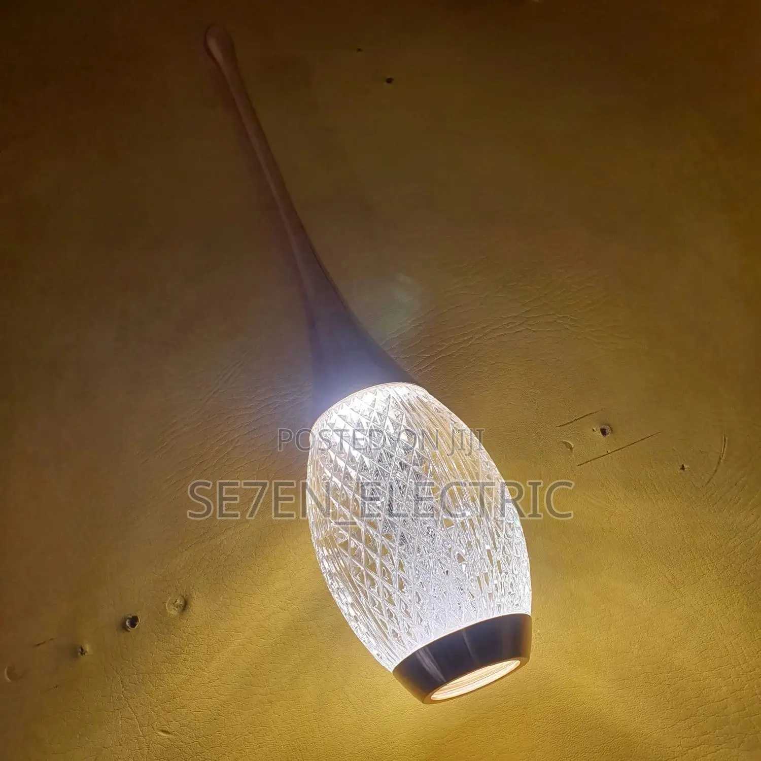 Bedside / Single Droping Light