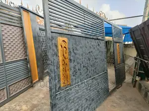 Photo - Lesser Cut Standard Rolling Gate for Sale
