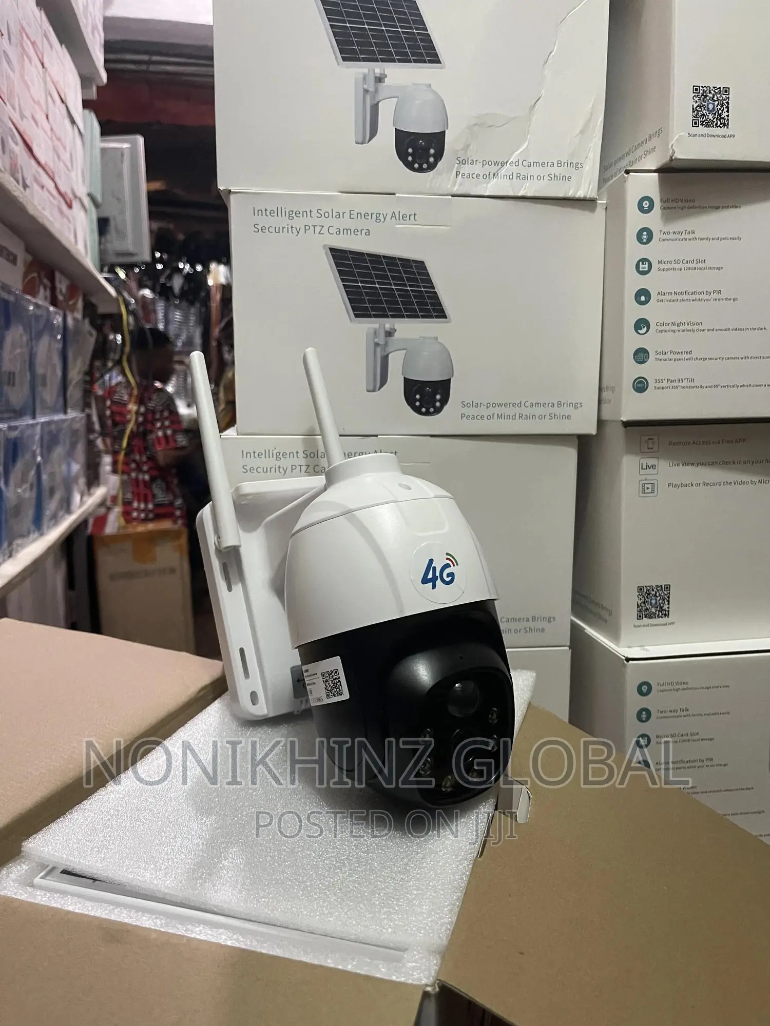 PTZ Solar Camera v 380