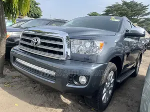 Toyota Sequoia 2011 Gray