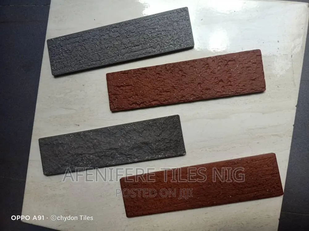China Quality Luxury Bricks