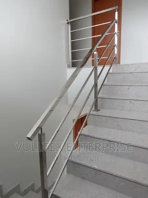 Square-Pipe Stainless Steel Staircase Rails