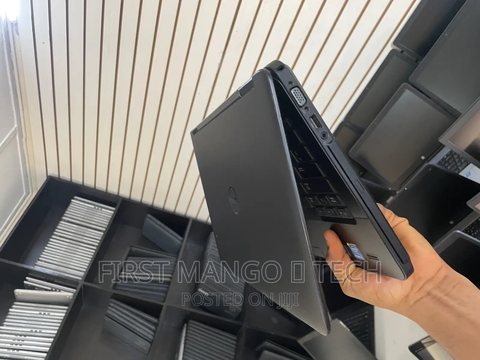 Laptop Dell Latitude 15 E5540 8GB Intel Core I5 SSD 256GB