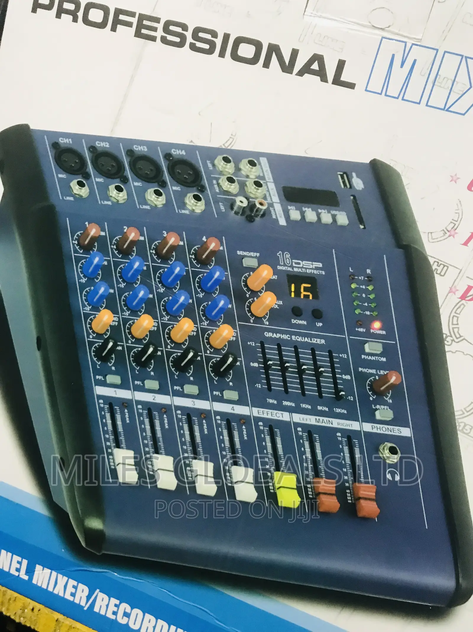 Yamaha 4 Channels Powered Professional Studio Mixer