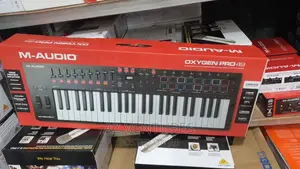Photo - M-Audio Oxgyen Pro 49 - 49 Key USB MIDI Keyboard