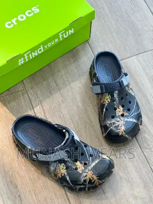 Crocs Collection