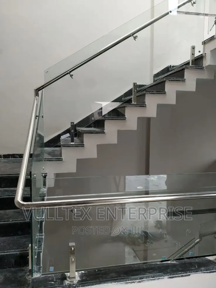 Glass Handrail on Spigot Support