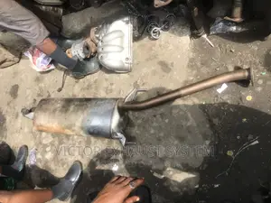 Centre Pot Toyota RAV4 2013 Model