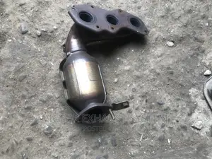 Front Engine Catalyst Converter Lexus ES350