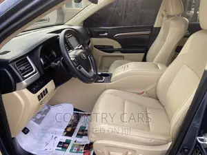 Toyota Highlander Limited 2019 Blue