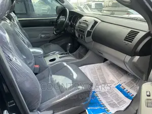 Toyota Tacoma Double Cab V6 Automatic 2010 Green