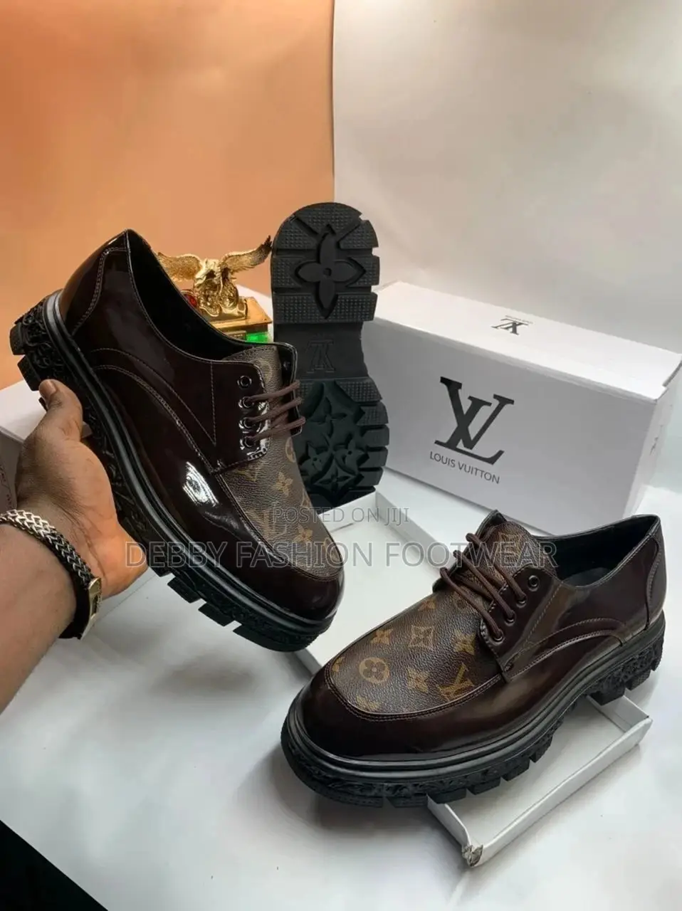 Louis Vuittion Confirm Quality Shoe