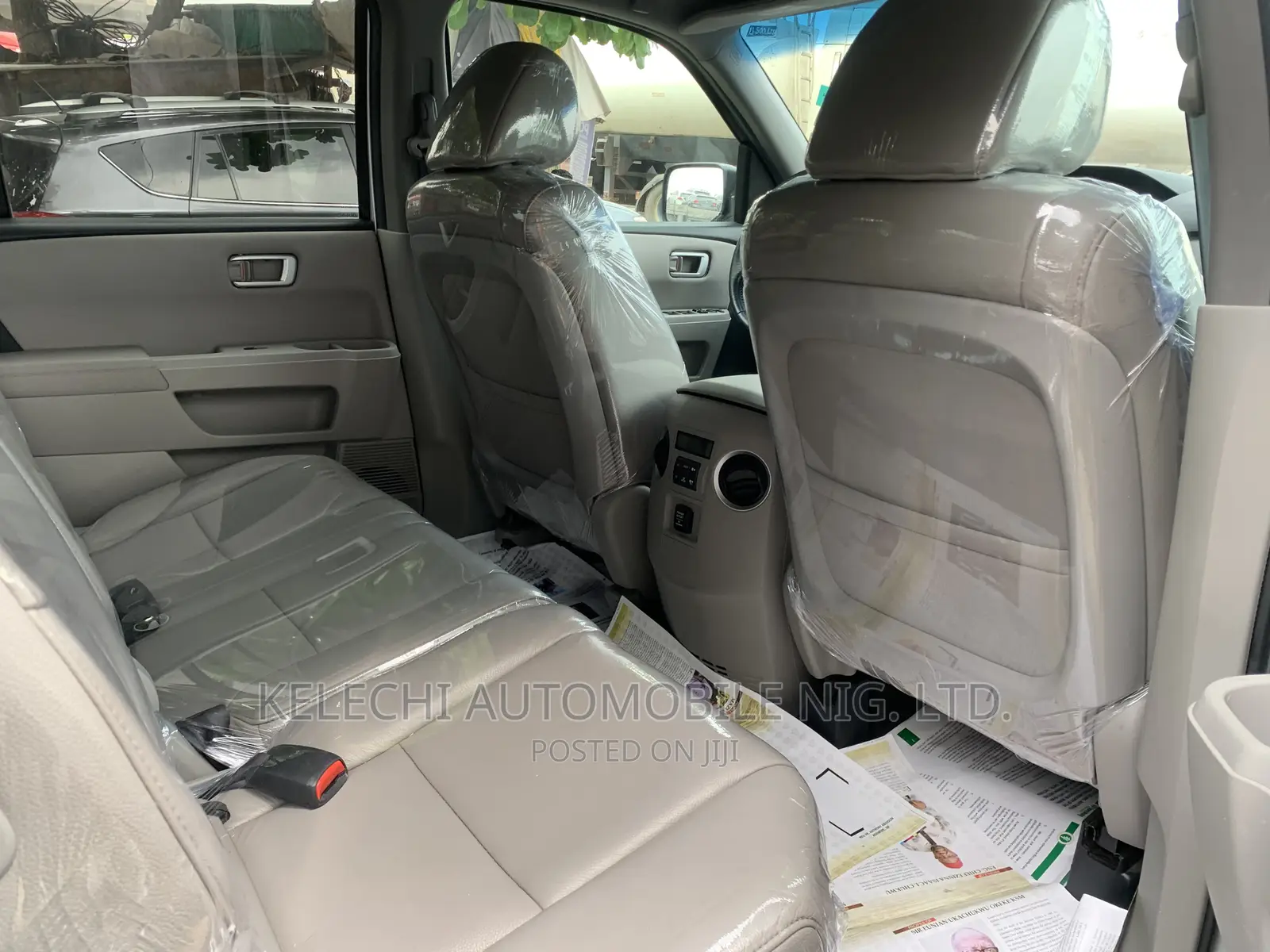 Honda Pilot 2011 Silver