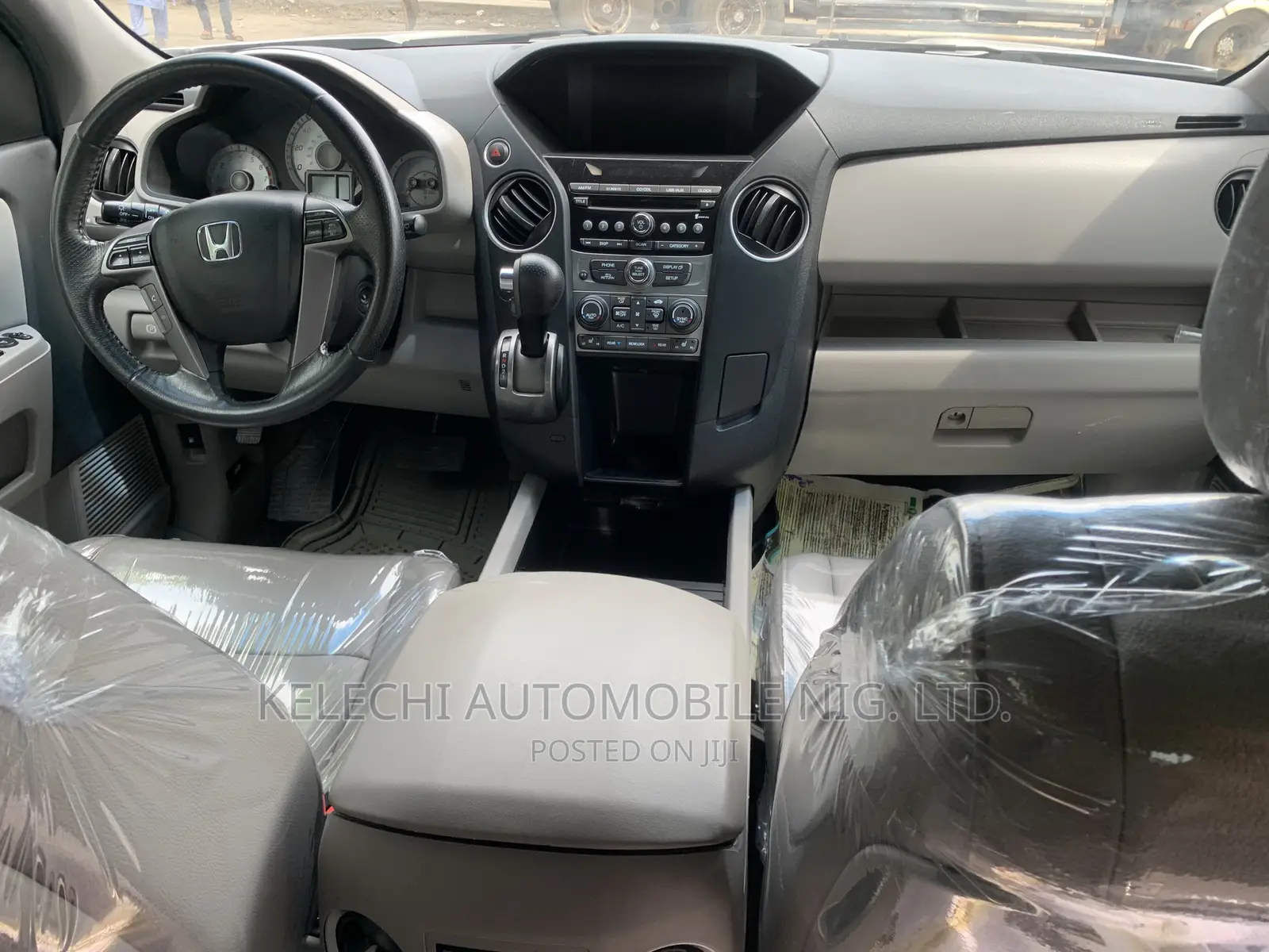 Honda Pilot 2011 Silver