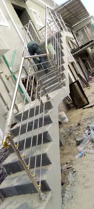 Stainless Rails Design With Gold Color