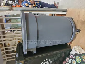 100 Litres Industrial Waste Bin With Roller.