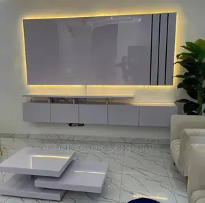 Tv Console / Tv Stand
Payment When Delivered