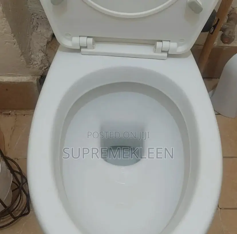 Call Us for a Deep Bathroom Cleaning Service