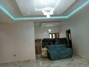3bdrm Block of Flats in Jahi for rent