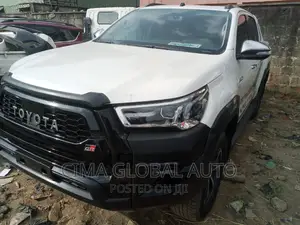Upgrade Your 2017 Hilux to REVO 2022 Model
