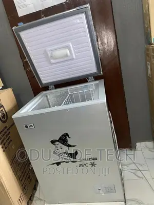 LG Chest Freezer 100litees Gc160