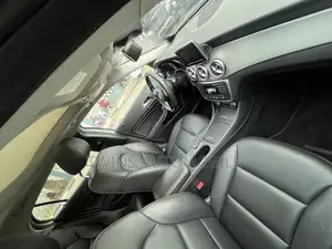 Mercedes-Benz GLA 250 2015 Silver
