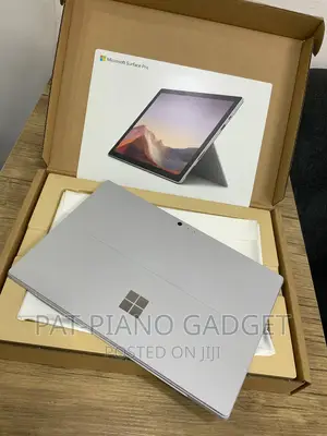 Laptop Microsoft Surface Pro (2017) 16GB Intel Core I7 SSD 512GB