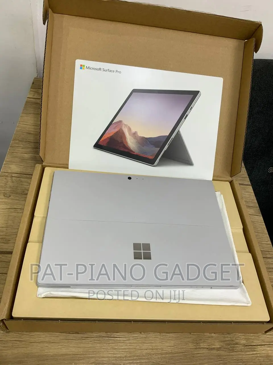 Laptop Microsoft Surface Pro (2017) 16GB Intel Core I7 SSD 512GB