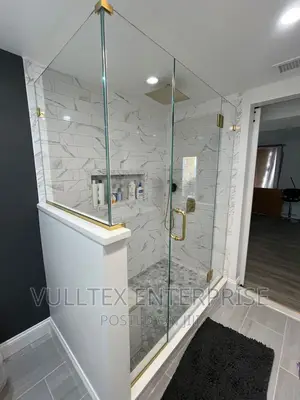 Half Built Bathroom Glass Cubicle