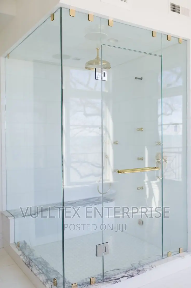 Full Bathroom Cubicle