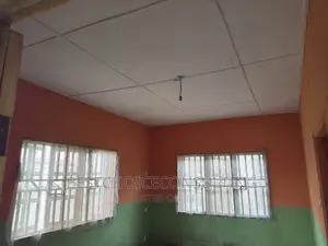 5bdrm Bungalow in Akoju, Ibadan for sale