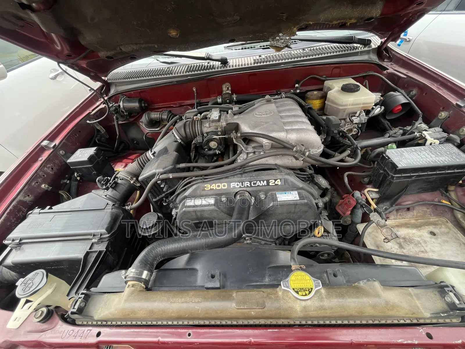 Toyota 4-Runner 2002 Red