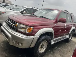 Toyota 4-Runner 2002 Red