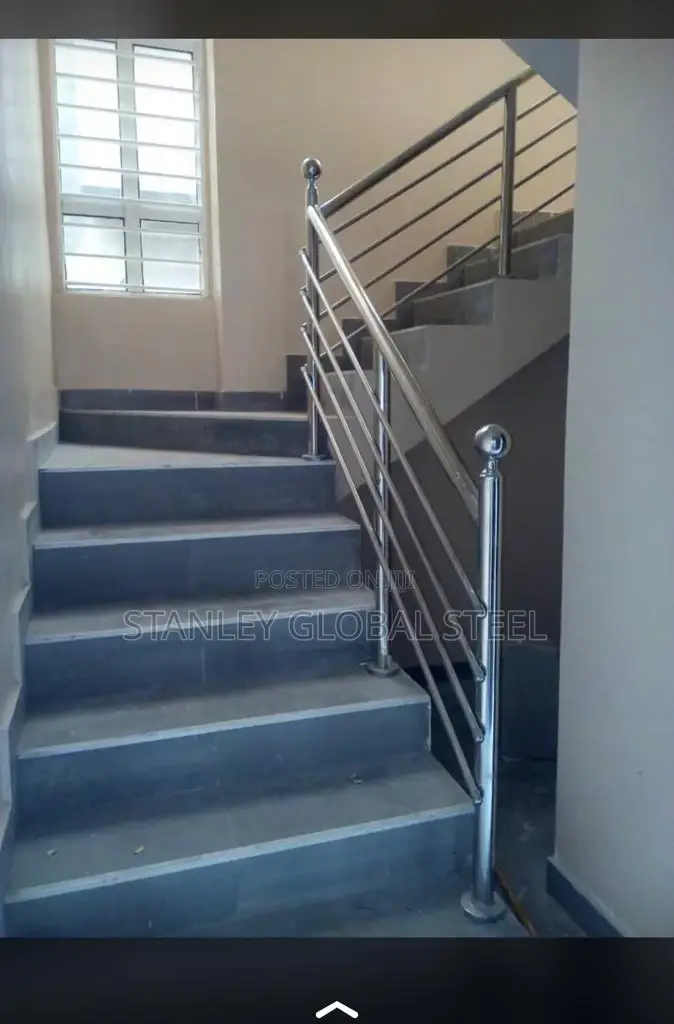 Stainless Staircase Rails Stand