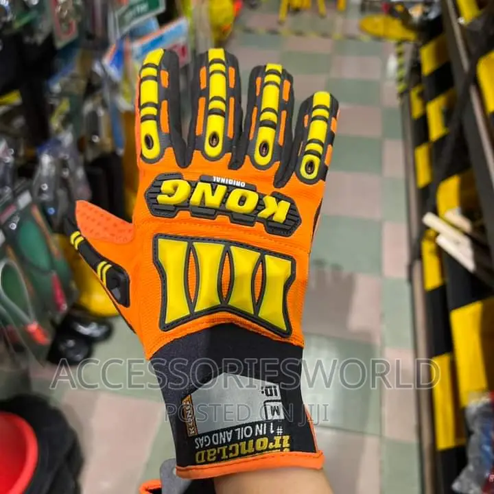 Kong Glove