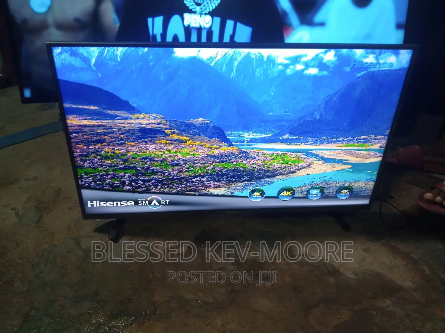 Hisense Smart Tv,32 Inchs