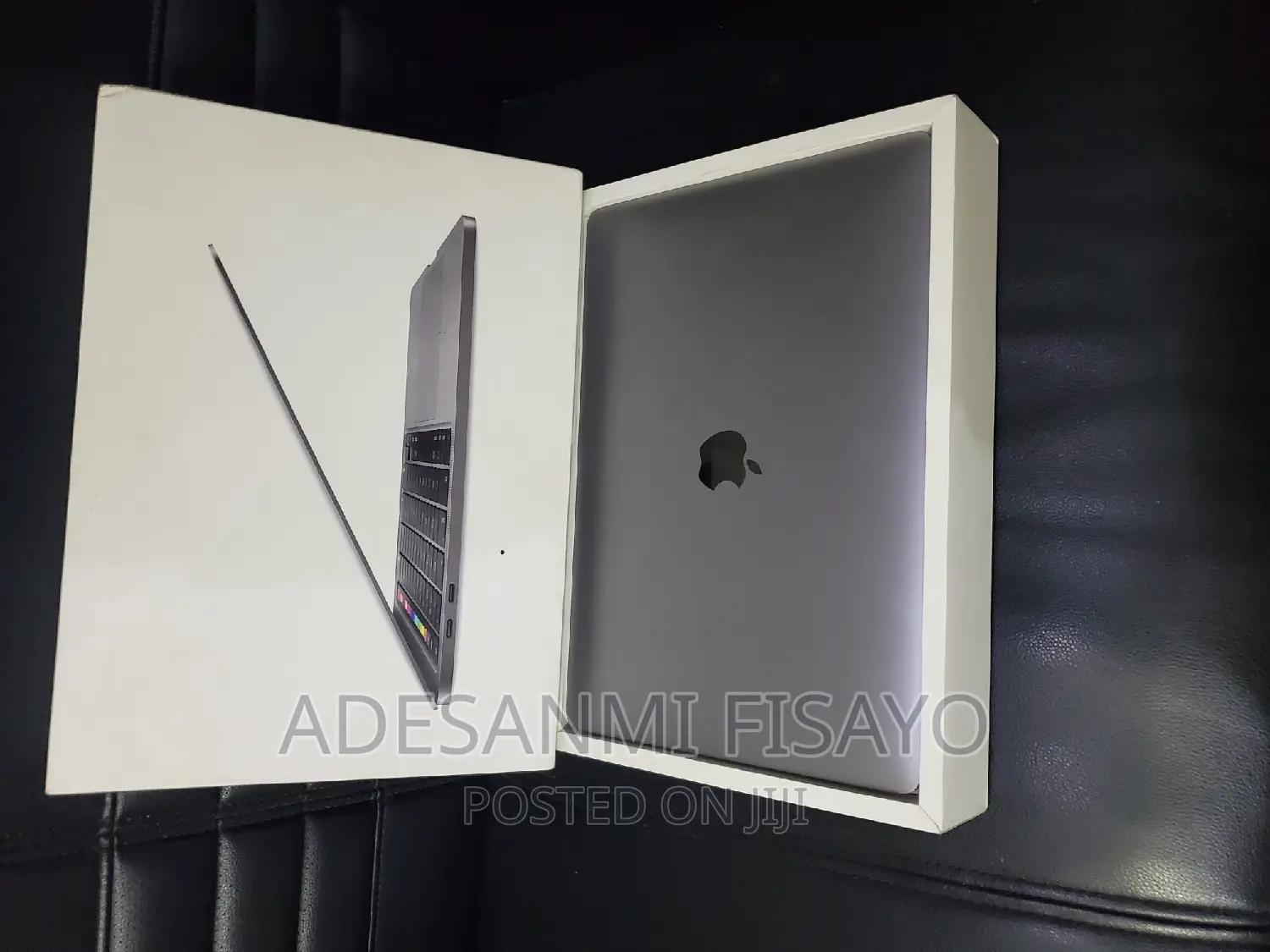 Laptop Apple MacBook 2020 8GB Intel Core I5 SSD 256GB
