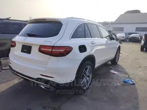 Mercedes-Benz GLC-Class 2016 White
