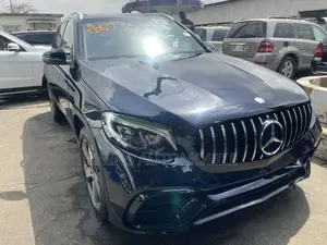 Mercedes-Benz GLC-Class 2016 Blue
