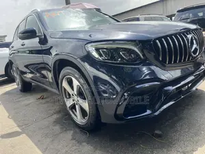 Mercedes-Benz GLC-Class 2016 Blue
