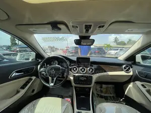 Mercedes-Benz GLA 250 2015 White