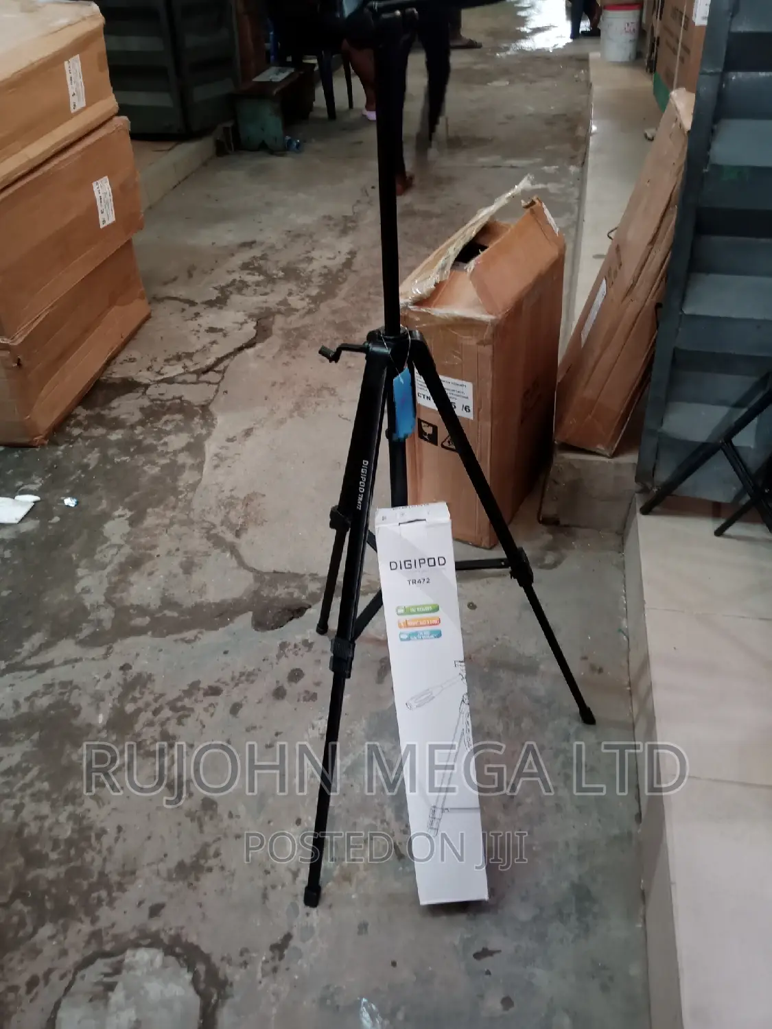 Camera Tripod TR472