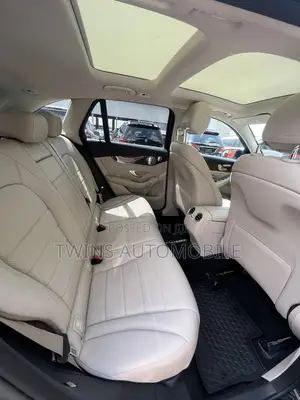 Mercedes-Benz GLC-Class 2016 Blue