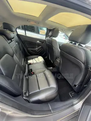 Mercedes-Benz GLA 250 2015 Gray