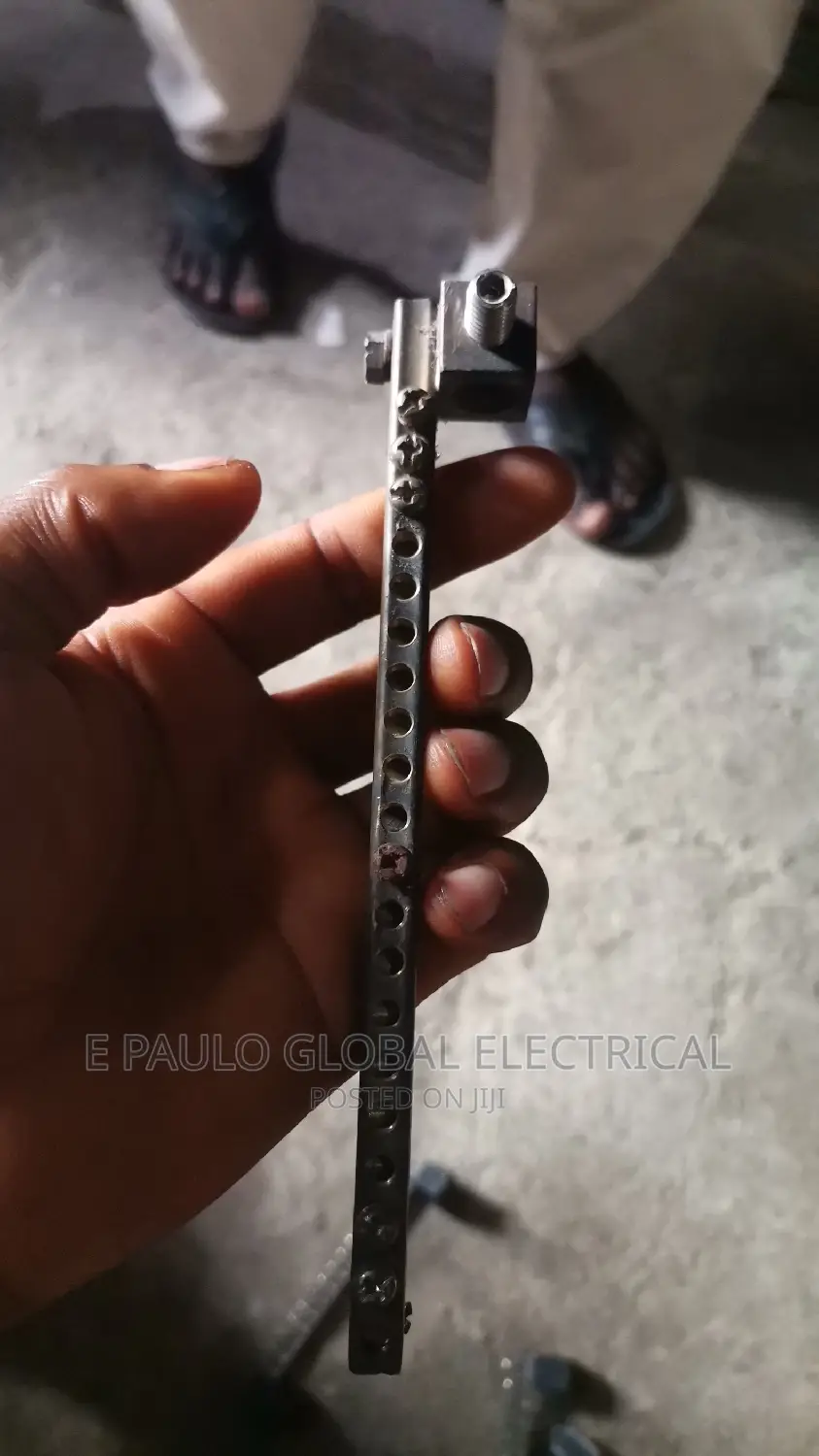 Neutral Link Connector