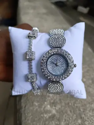 Wristwatch With Bracelet