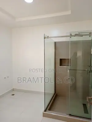 4bdrm Townhouse / Terrace in Jahi for rent