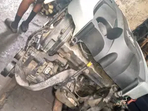 Kia Sedona Direct Japan Engine 2003 to 2006 Model