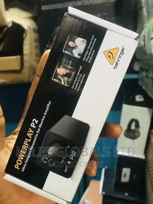 Behringer Powerplay P2